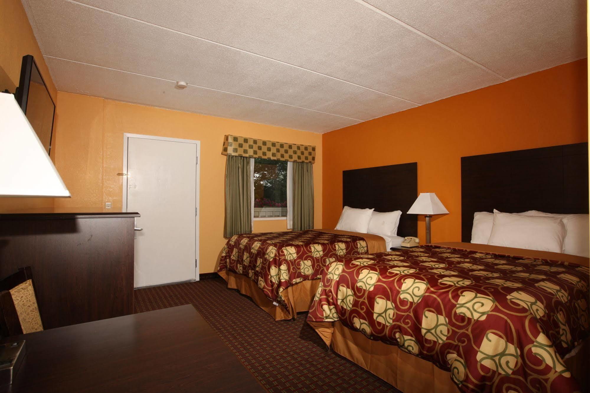 Budgetel Inn Glens Falls-Lake George-Saratoga Εξωτερικό φωτογραφία