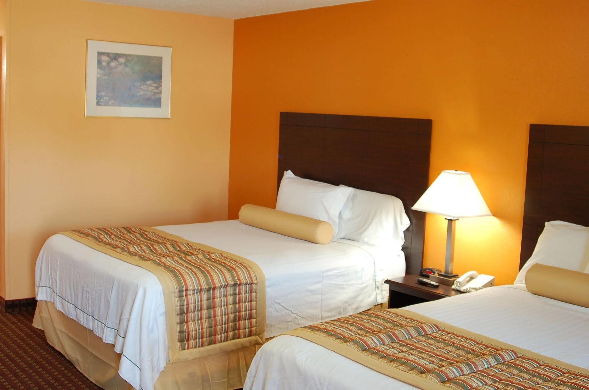 Budgetel Inn Glens Falls-Lake George-Saratoga Εξωτερικό φωτογραφία